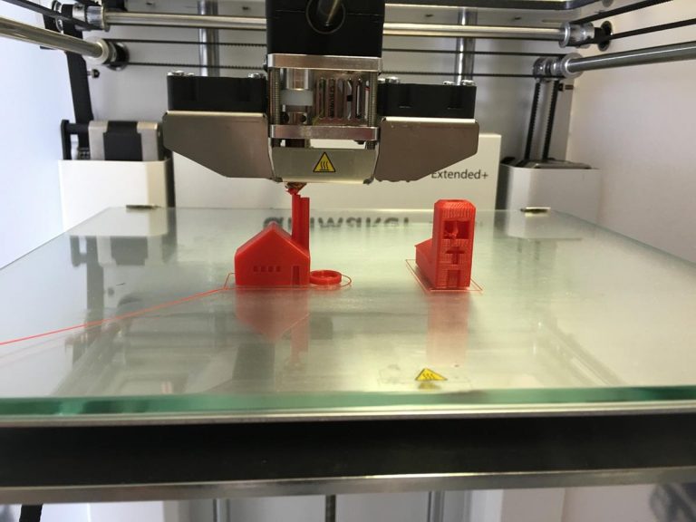 Jak wykorzystuje się drukarki 3D?