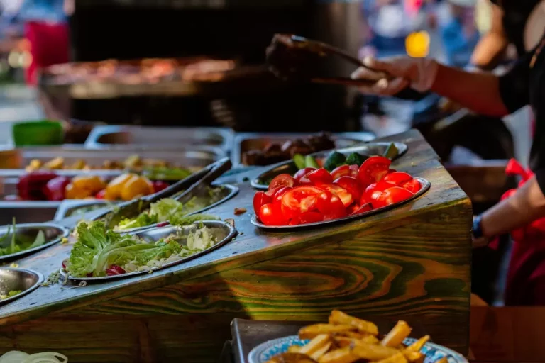 Dobór sprzętu gastronomicznego do rodzaju lokalu